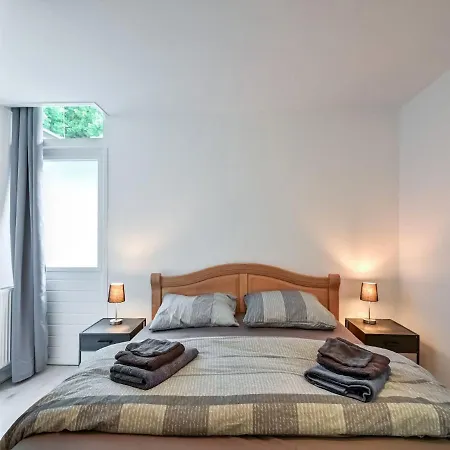 Lovely House In A Holiday Park In Beautiful Putten Holiday home *